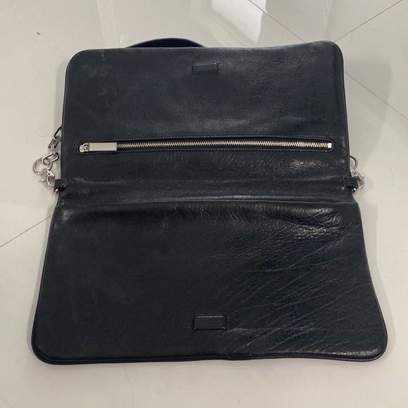 GOOD CONDITION TORY BURCH BLACK LEATHER BAG - Picture 7 of 8